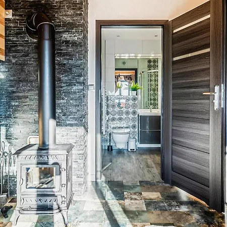 Awesome Apartment In Koscielisko With Sauna * Kościelisko